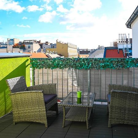 Modern Suite Naschmarkt Viena Exterior foto