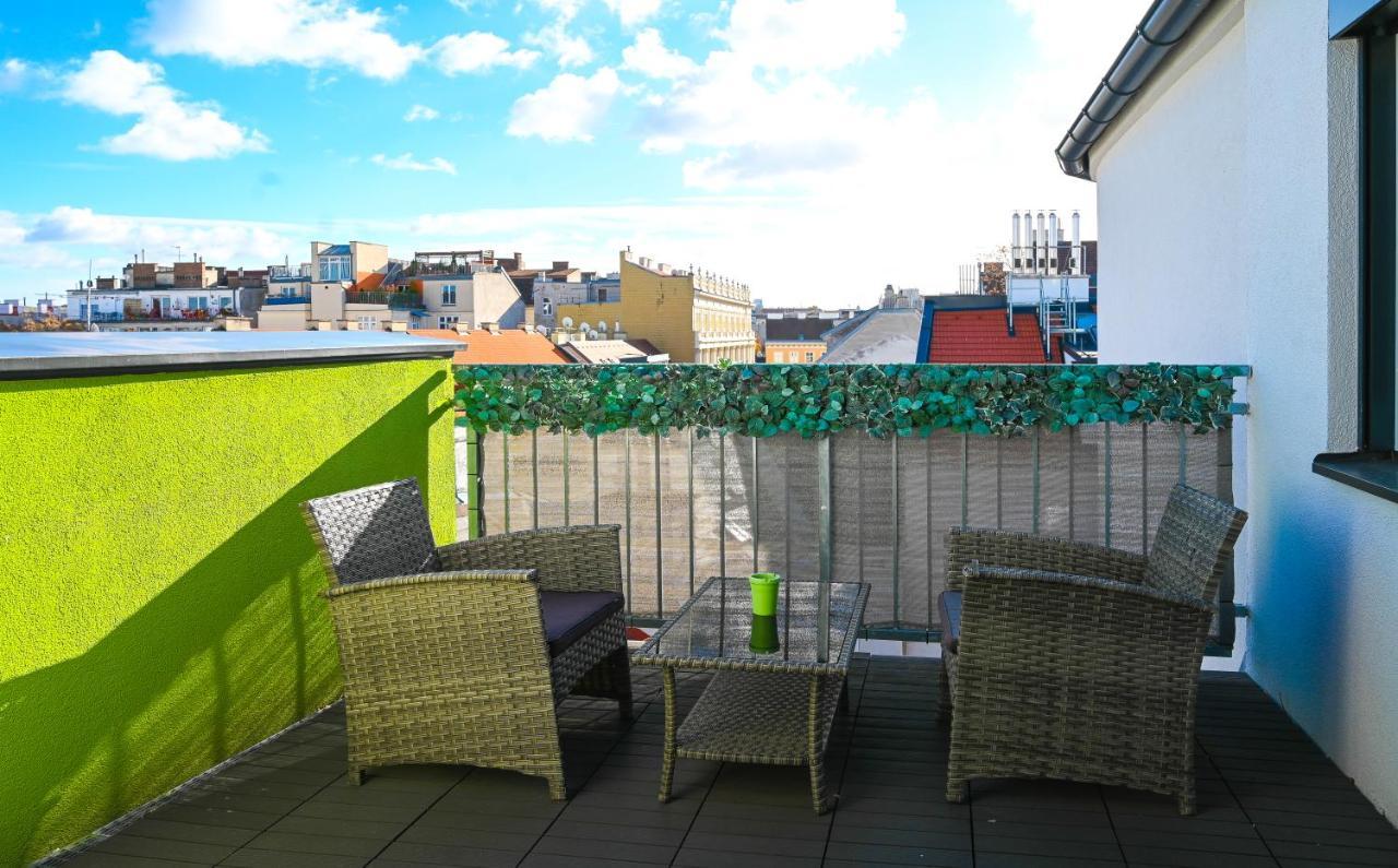 Modern Suite Naschmarkt Viena Exterior foto