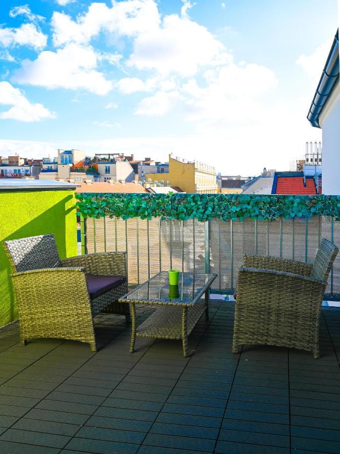 Modern Suite Naschmarkt Viena Exterior foto